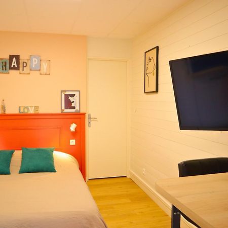 Studio Moderne Et Tout Equipe Au Coeur De Bourbourg - Gare A Proximite Zewnętrze zdjęcie